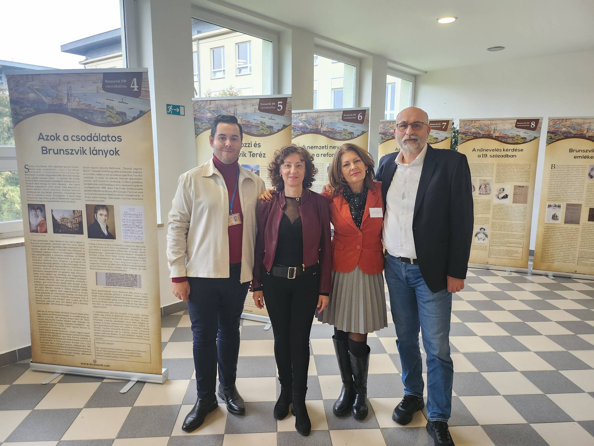 UNESCO-évforduló: Megérkezett Eperjesre a Brunszvik 250 kiállítás